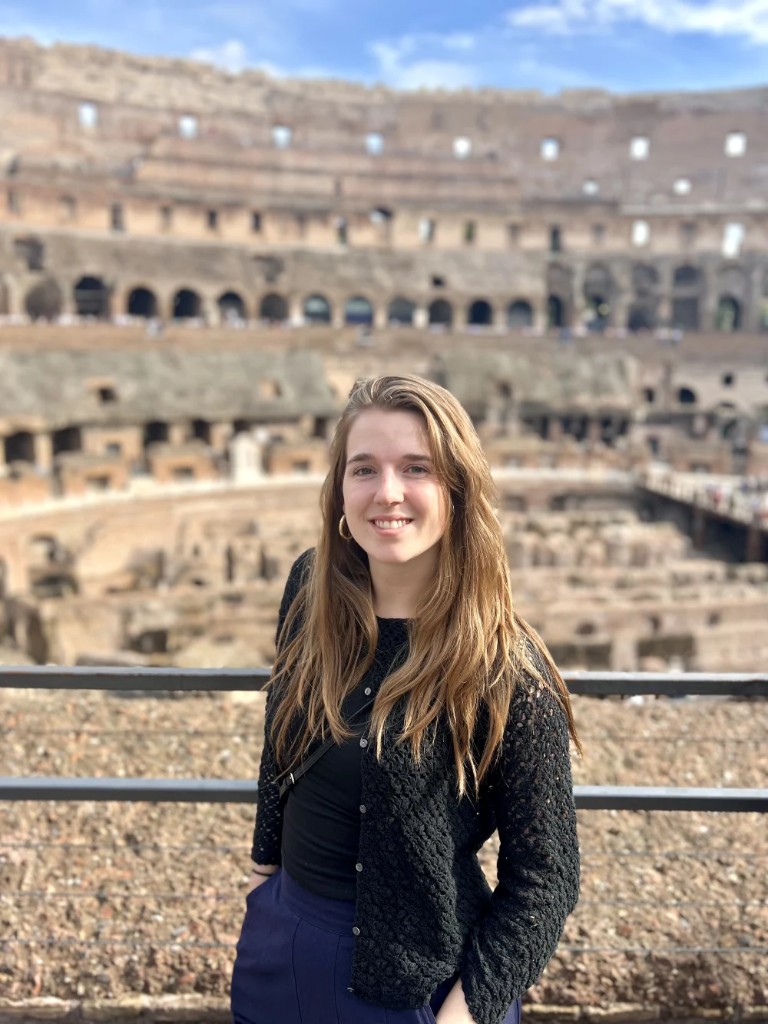 Jessica traveling in Rome